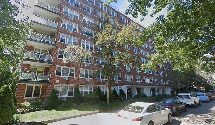 172-70 Highland Avenue #9F