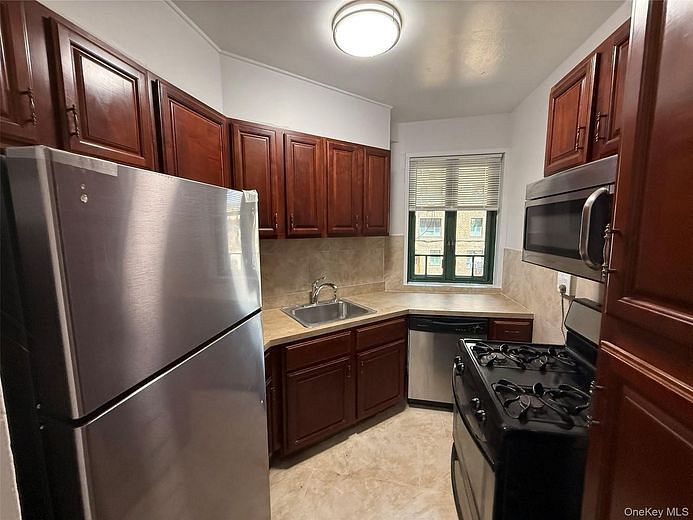 1725 Purdy Street #1C