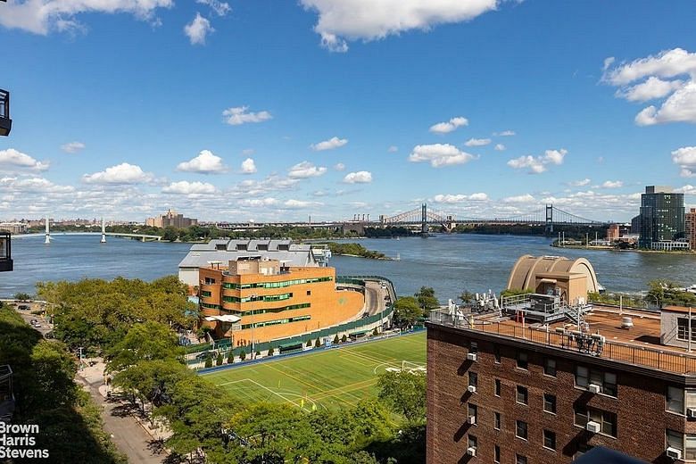 1725 York Avenue #15D