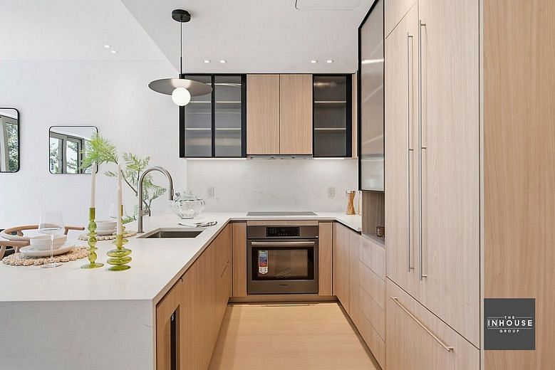 174 Eagle Street #2