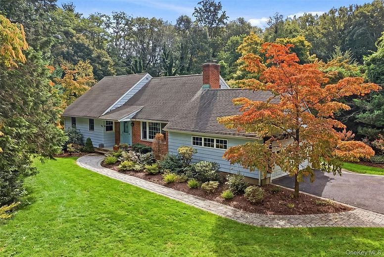 174 Flower Hill Road