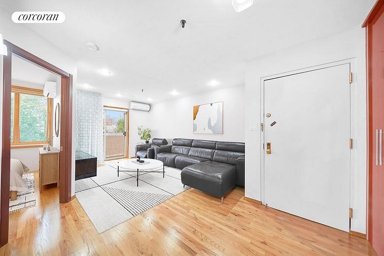 1749 East 16th Street #3A