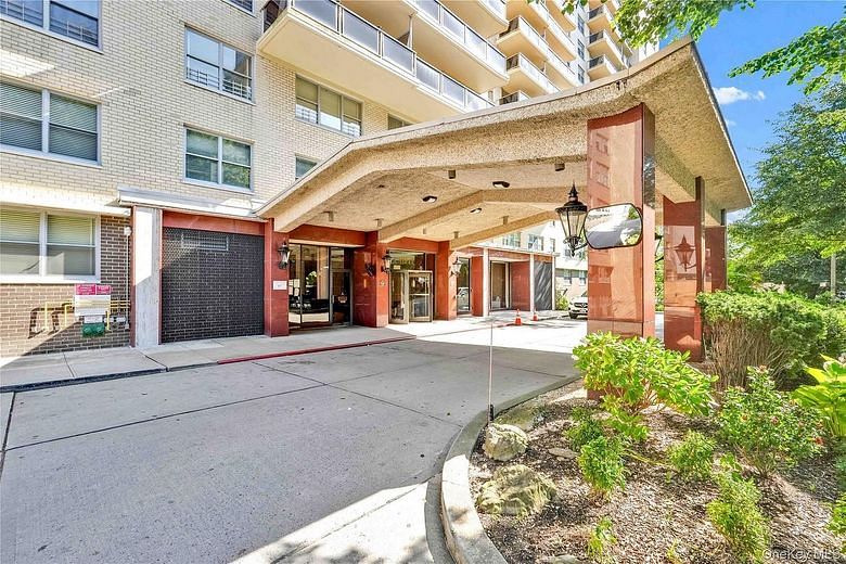 175-20 Wexford Terrace #10A