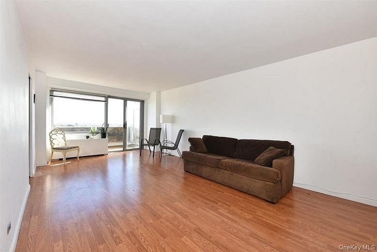 175-20 Wexford Terrace #16L