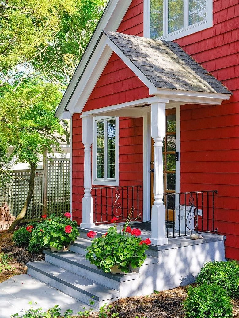 175 AKA 611 Maple Street