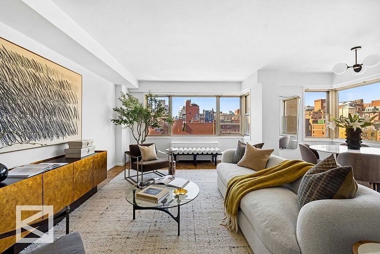 175 East 74th Street #15A
