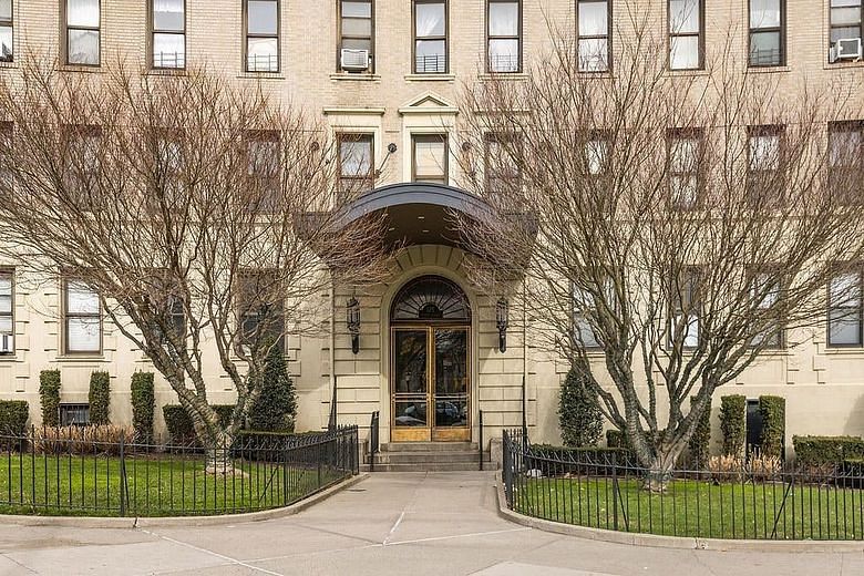 175 Eastern Parkway #4I