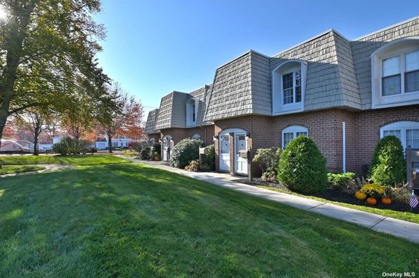 Image 1 of 20 for 175 Main Avenue #105 in Long Island, Wheatley Heights, NY, 11798