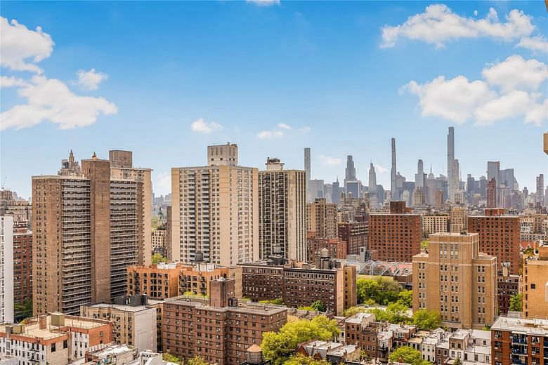 175 W 95 Street #27G