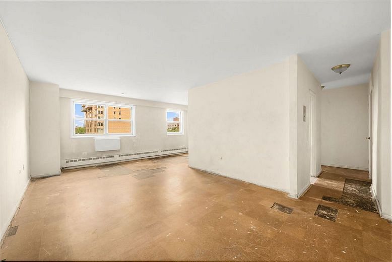 175 Willoughby Street #6J