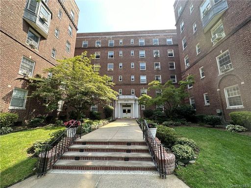 Image 1 of 8 for 17506 Devonshire Boulevard #4C in Queens, Jamaica Hills, NY, 11432