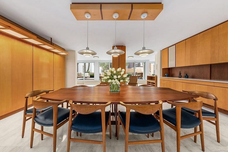 176 East 71st Street #2A