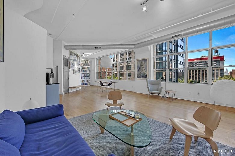 176 Johnson street #4A