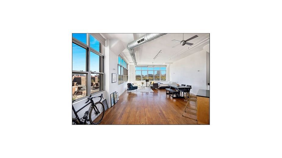 176 Johnson street #8A
