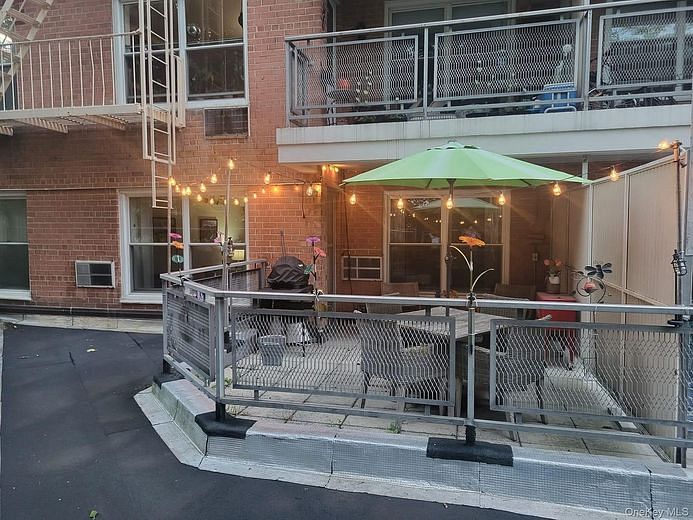 177 E HARTSDALE AVENUE #2U
