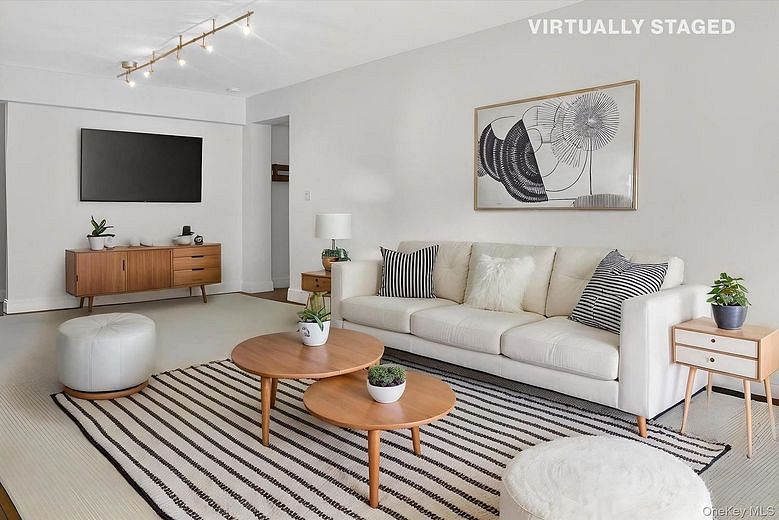 177 E Hartsdale Avenue #3L