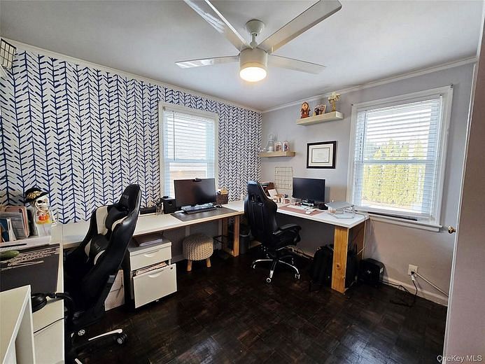 177 Sheridan Boulevard