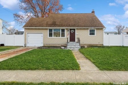 Image 1 of 35 for 178 N 6th Street in Long Island, Bethpage, NY, 11714