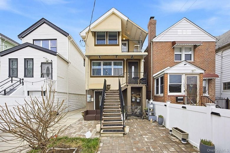 1785 Patterson Avenue