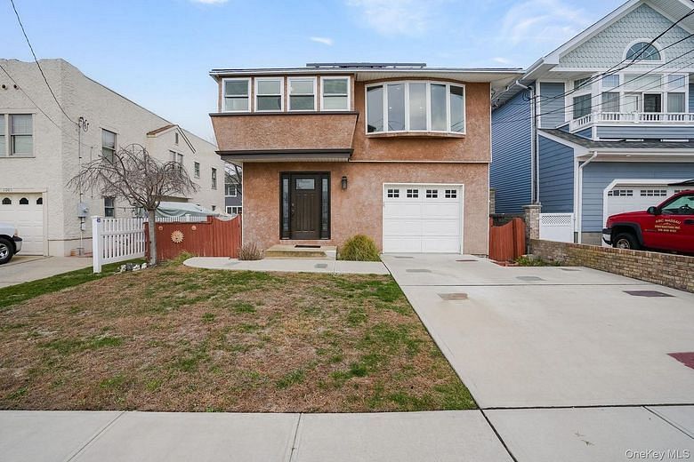 179 California Place N