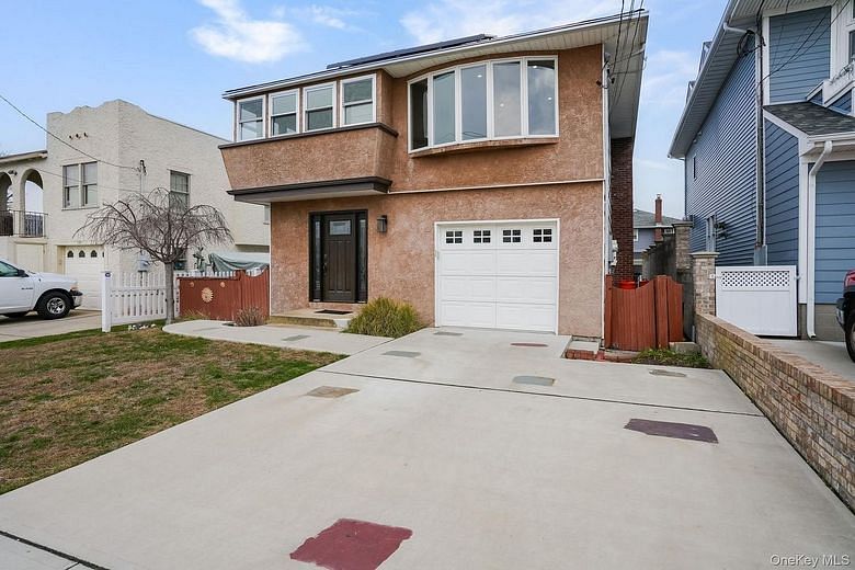 179 California Place N