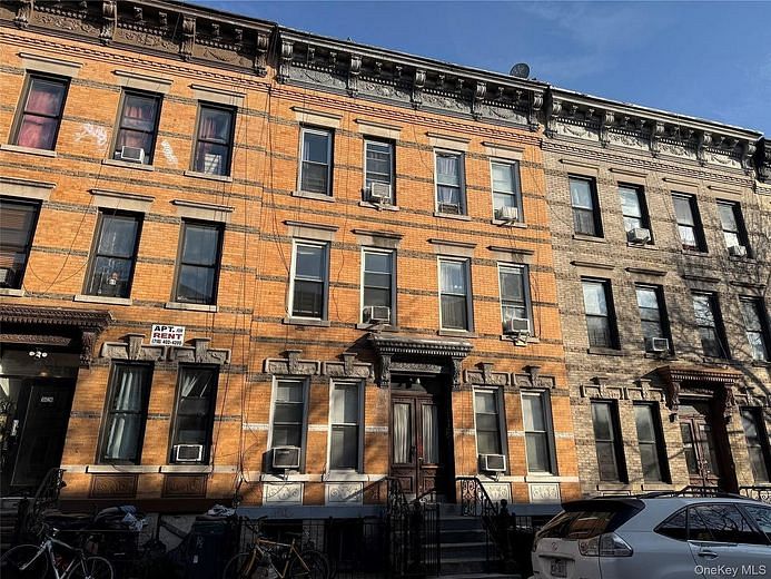 18-24 George Street
