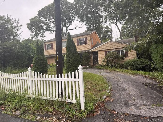 18 Brentwood Avenue