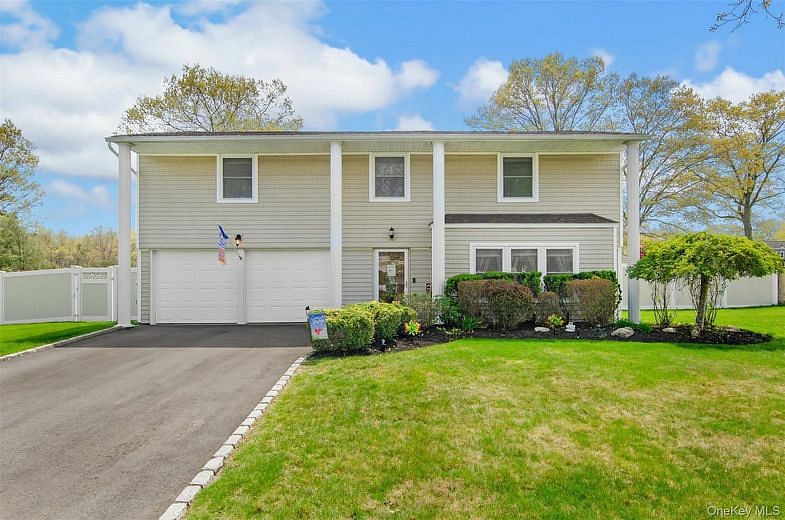 18 Calicotree Lane