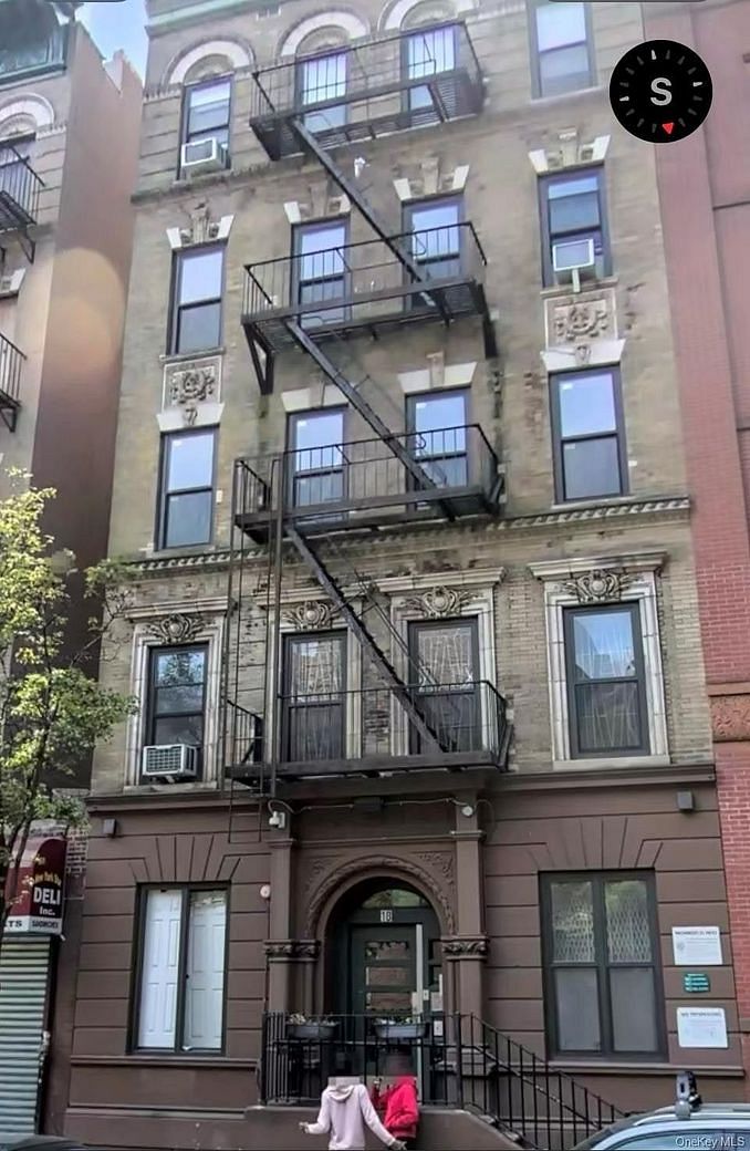 18 E 132nd Street #3A