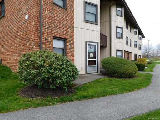 Image 1 of 12 for 18 Hastings Court #18A in Westchester, Yorktown Heights, NY, 10598