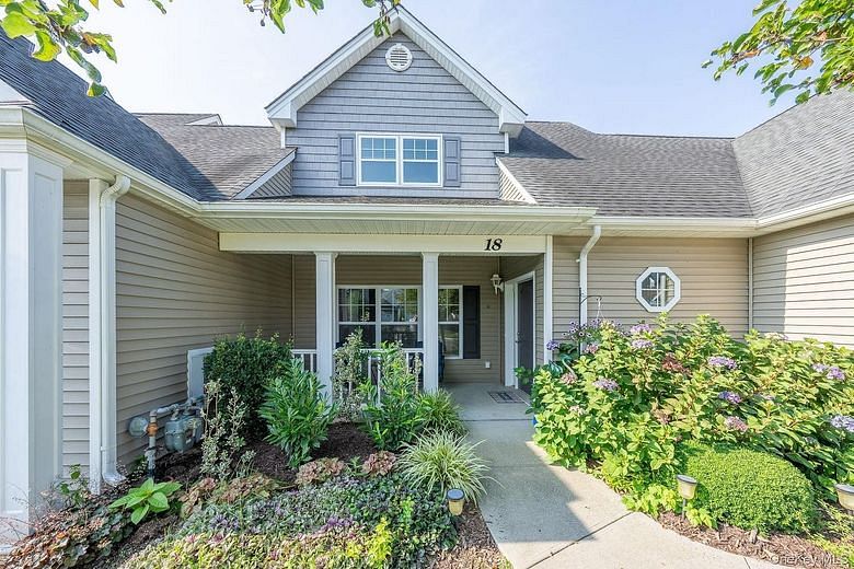 18 Kennsington Court