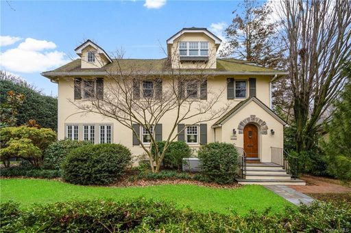 Image 1 of 36 for 18 Mayhew Avenue in Westchester, Mamaroneck, NY, 10538