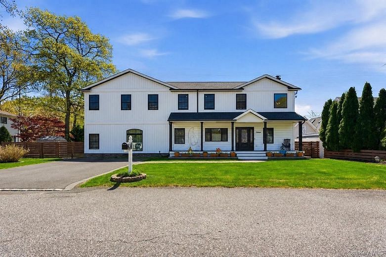 18 Pond Road