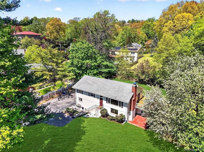 18 Prospect Place