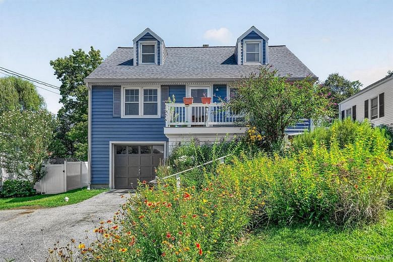 18 Thompson Avenue