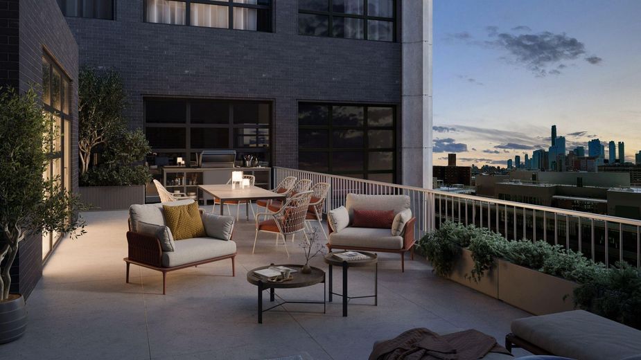 180 Front Street #8M-FRONT