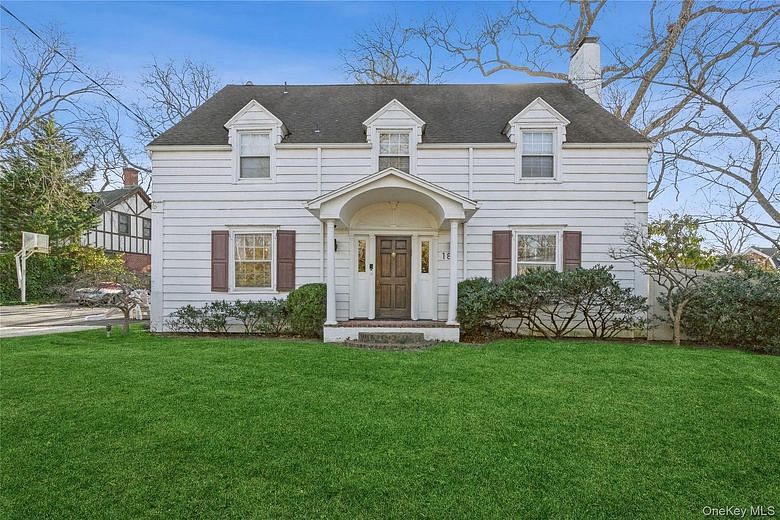 180 Longwood Crossing
