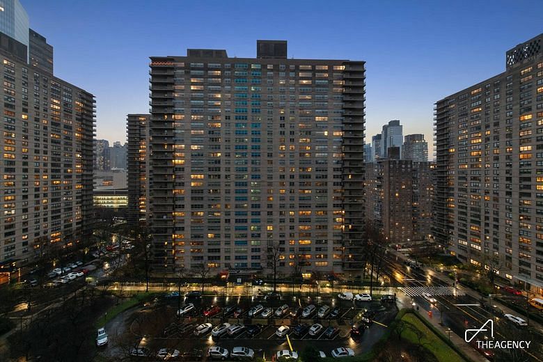 180 West End Avenue #14G