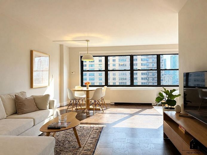 180 West End Avenue #19J