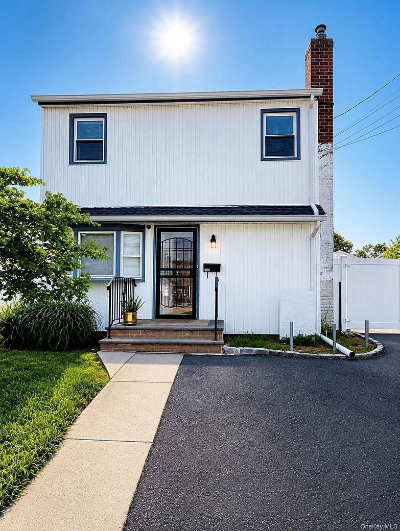 1800 Newbridge Road