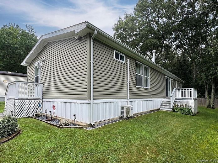 1800 Osborn Ave. #1E