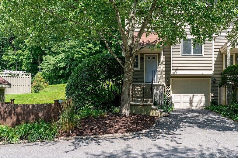 1804 Regent Drive