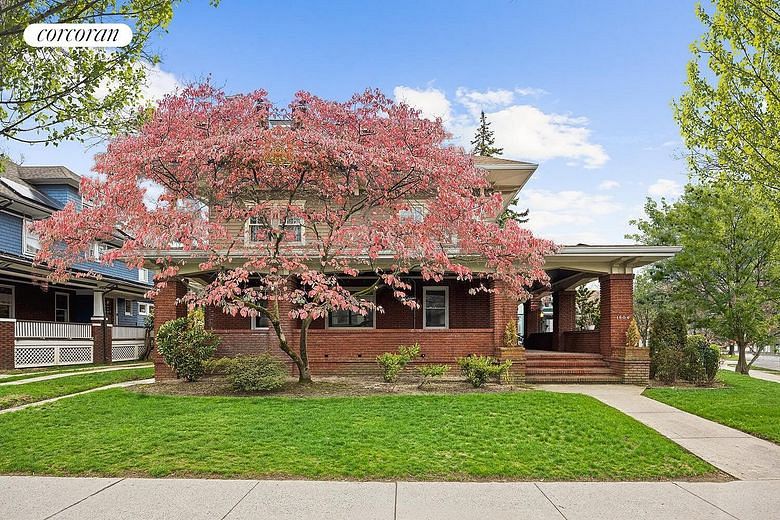 1806 Ditmas Avenue