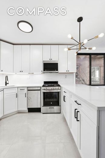 181 Seventh Avenue #5A