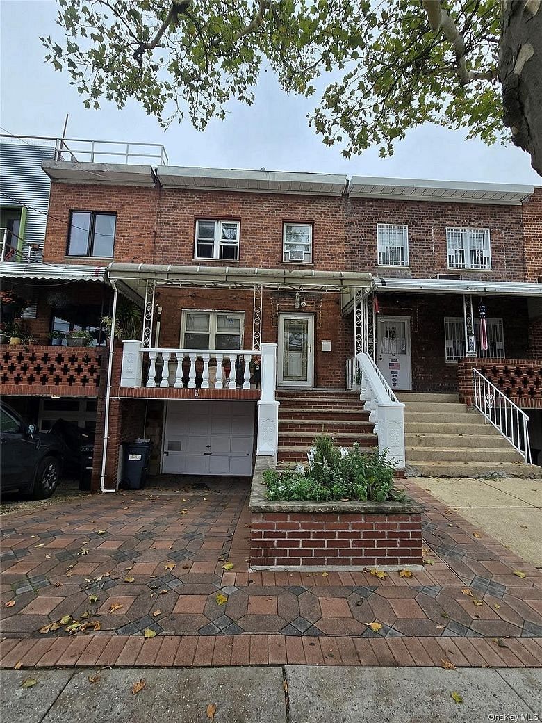 1810 Starr Street
