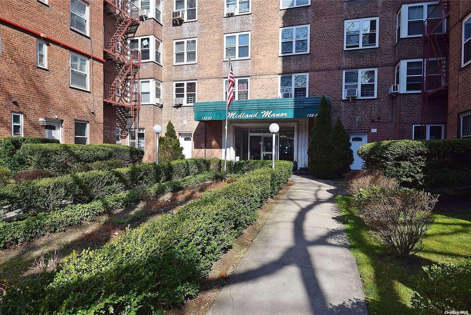 Image 1 of 12 for 182-25 Wexford Terrace Ter #514 in Queens, Jamaica Estates, NY, 11432
