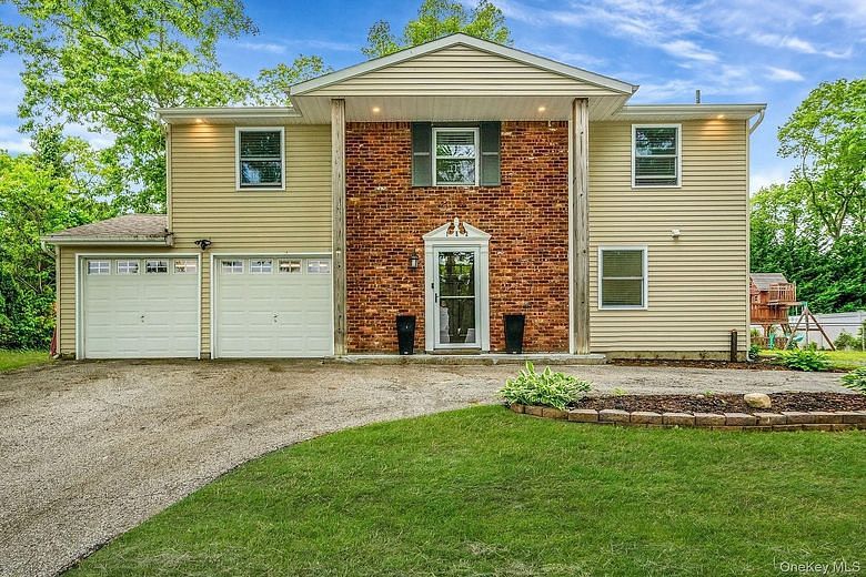 182 Crystal Brook Hollow Road