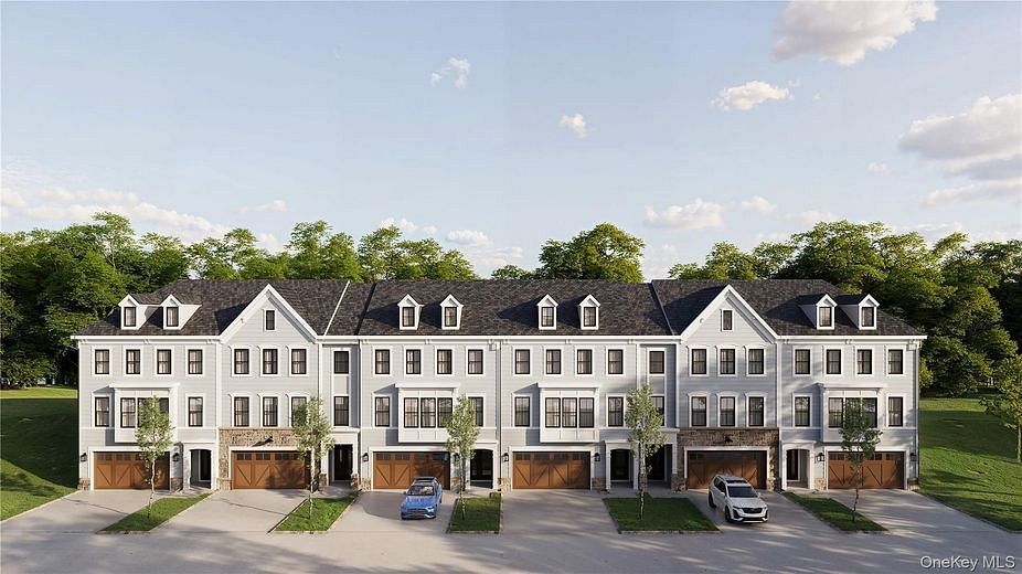 1831 Soundview Court