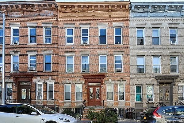 1832 George Street #2B