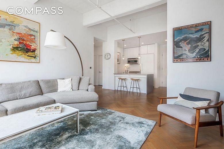 184 Kent Avenue #D519